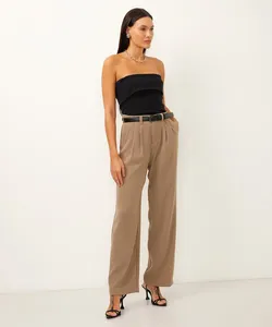 calça wide leg de alfaiataria com cinto bege 38