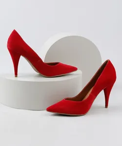 Scarpin Feminino Oneself Bico Fino Salto Fino Vermelho 38