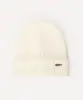 gorro de tricot felpudo off white UNICO