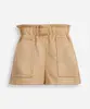 short mom infantil de suede com bolsos bege 4
