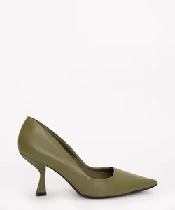 scarpin bico fino salto médio oneself verde 37