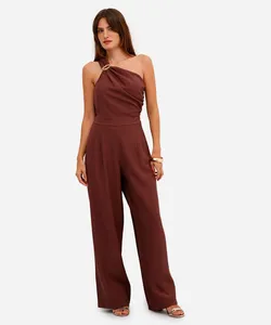macacão ombro único feminino de viscose franzido marrom P