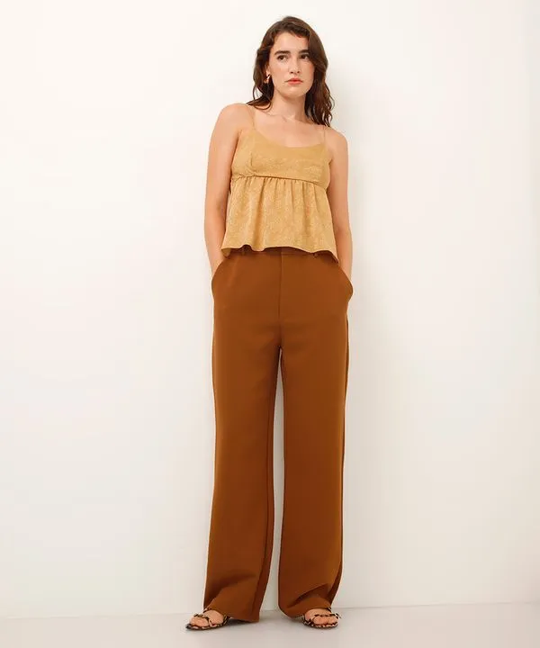 calça de alfaiataria reta marrom 44