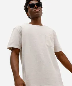 camiseta masculina com bolso texturizada bege M