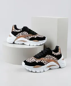 Tênis Feminino Oneself Chunky Estampado Animal Print Guepardo com Recortes Bege Claro 36