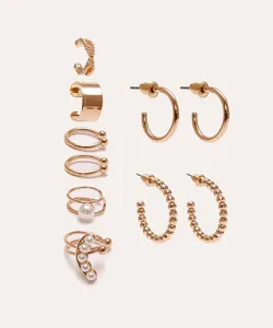 kit de 8 brincos com pérola dourado UNICO
