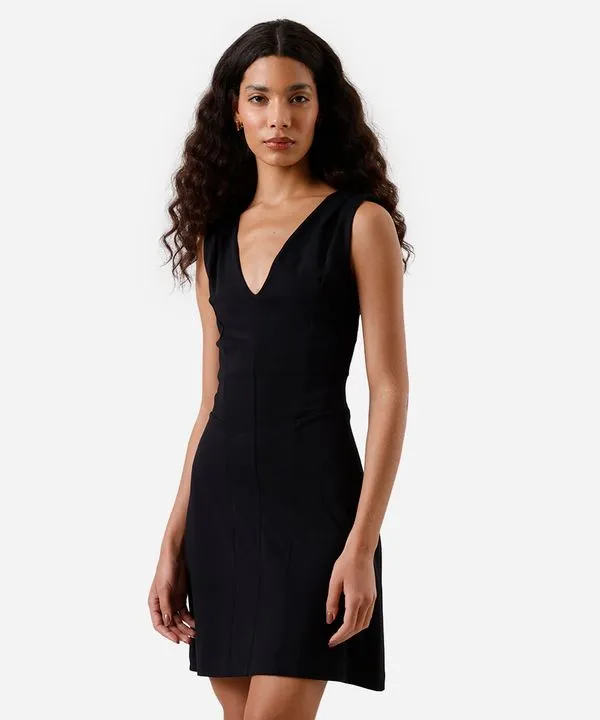 vestido curto feminino decote v com recortes preto P