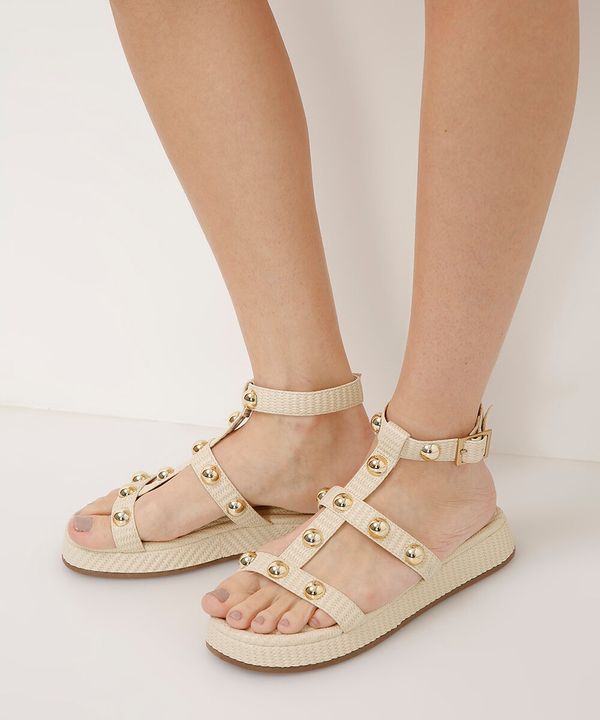 rasteirinha flatform com tachas via uno off white 35