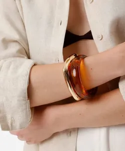 kit de 2 braceletes bangles turtle dourado UNICO
