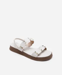 rasteirinha flatform com tachas via uno off white 39