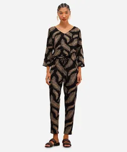 calça feminina de jacquard folhagens preta PP