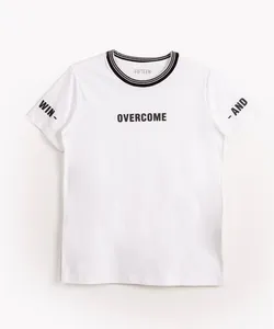 camiseta juvenil de malha overcome manga curta off white 16