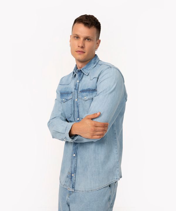camisa jeans manga longa com bolsos azul claro GG
