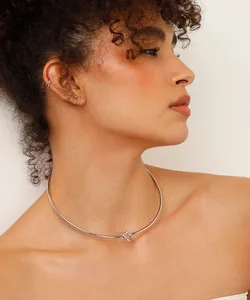 colar chocker nó prateado UNICO