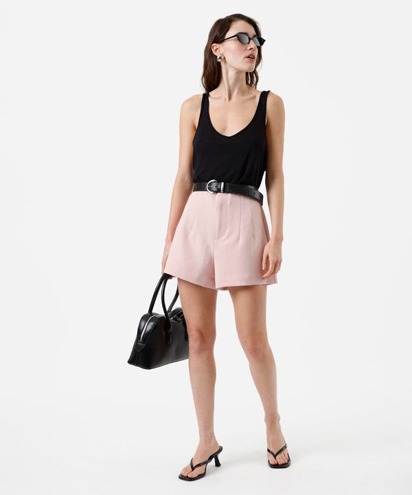 short de alfaiataria feminino com pences rosa 36