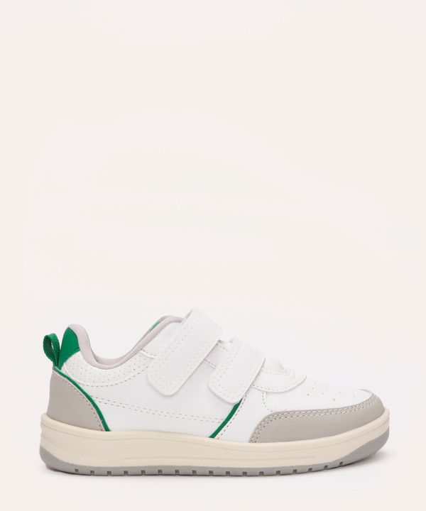 tênis infantil com recorte e velcro verde 33