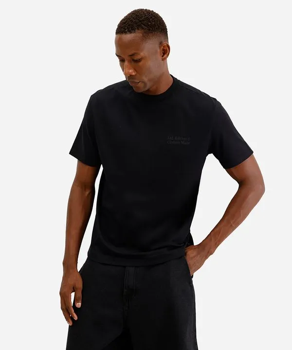 camiseta comfort masculina de algodão asthtc preta PP