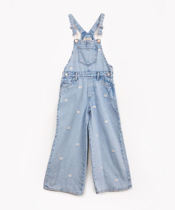jardineira jeans wide leg infantil com bordado azul claro 8
