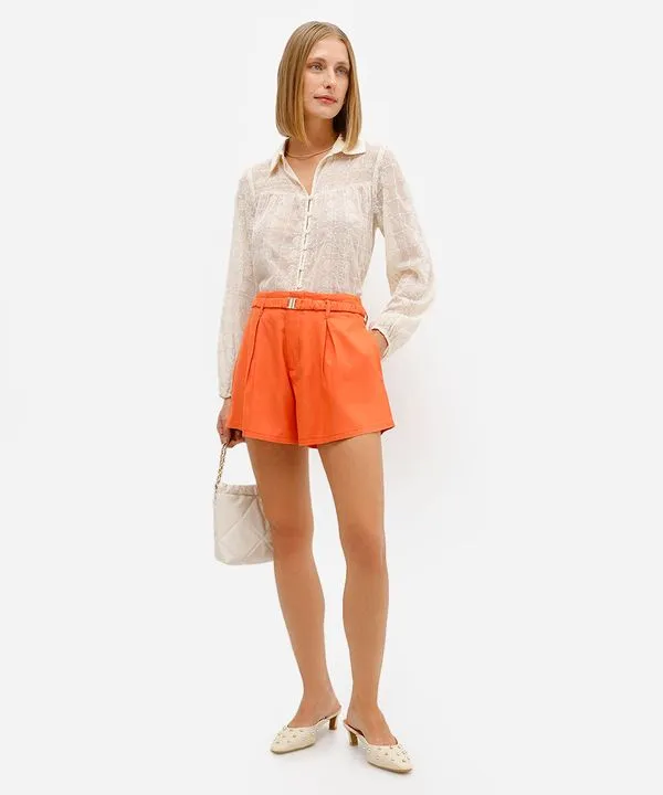 short feminino com linho e cinto laranja 42