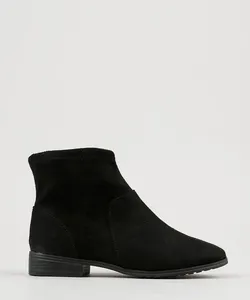 Bota Infantil em Suede Cano Baixo Preta 34