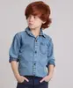 Camisa Infantil Jeans Manga Longa com Bolso Azul Claro 8