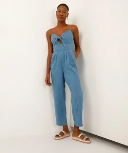 macacão jeans alça fina com amarração azul PP