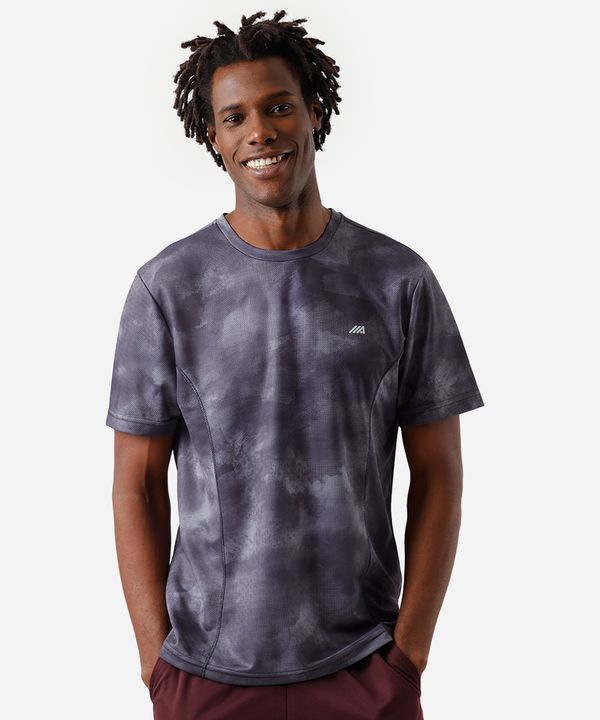 camiseta esportiva masculina com recortes estampada cinza P