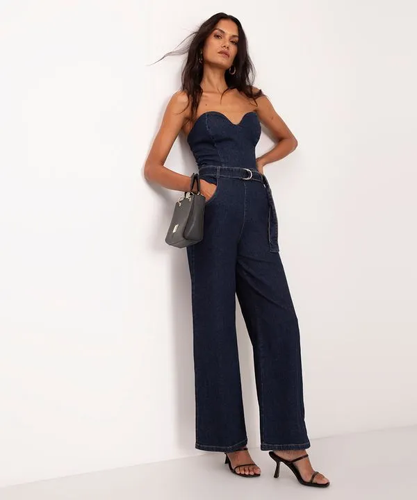 macacão jeans decote coração sem manga com cinto azul escuro P