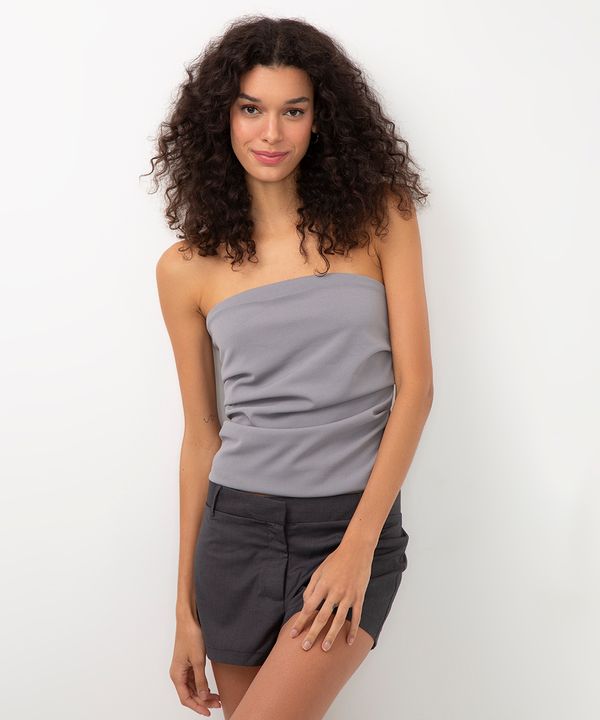blusa drapeada sem alça cinza M