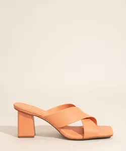 Tamanco Feminino Tiras Cruzadas Salto Quadrado Baixo Vizzano Coral 37