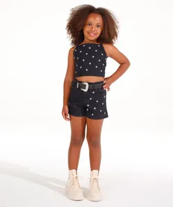 short mom jeans infantil com estrelas e cinto preto 8