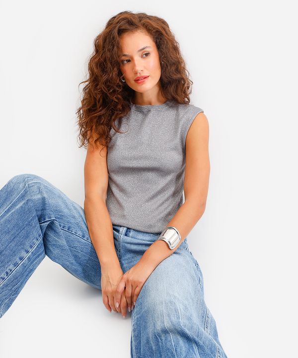 regata feminina de tricot com lurex prateada PP
