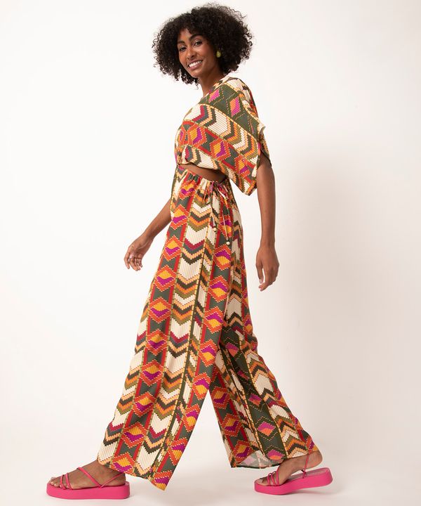 macacão de viscose pantalona cut out geométrico multicor M