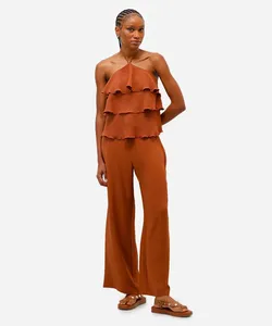 calça reta feminina texturizada marrom 36