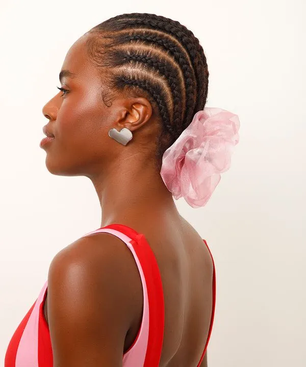 elástico de cabelo scrunchie brilhoso rosa UNICO