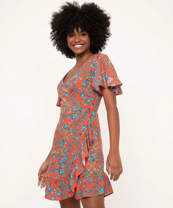 vestido curto transpassado floral manga curta vermelho PP