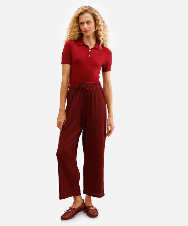 calça reta cós com elástico texturizada vinho GG