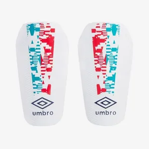 Caneleira Umbro Formation Guard Nc - Infantil