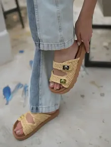Chinelo Tramado Com Fivelas Vizzano Feminino NATURAL 34