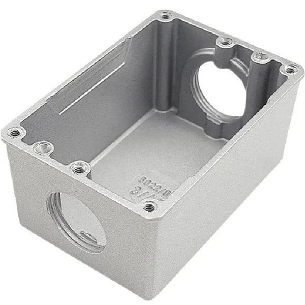 Caixa Para Piso 4x2 Baixa De 1-2 Polegadas - 56120011 - Tramontina Caixa P-piso 4x2 R.1-2 Baixa 56120-011 Tramontina