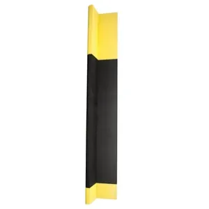 Cantoneira de Proteção para Estacionamento 150x150x750x20mm - 45 - PROTECHOQUE Cantoneira 150x150x750x20mm - 45 - PROTECHOQUE