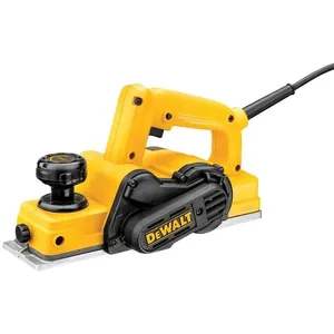 Plaina Elétrica 3.1/4" (82mm) 550W D26676 Dewalt Plaina Elétrica 3.1/4" (82mm) 550W D26676-B2 220V Dewalt