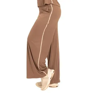 Calça Pantalona Basic Fit Com Fita Lateral Cappuccino