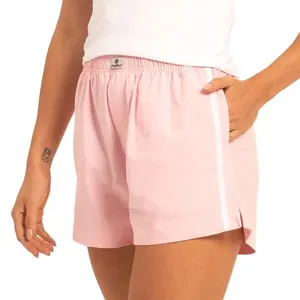 Short Em Tecido Mega Pop E Fita Lateral Chiclete