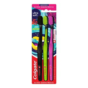 Escova de Dente Colgate Ultra Soft 3 Unidades Cores Sortidas