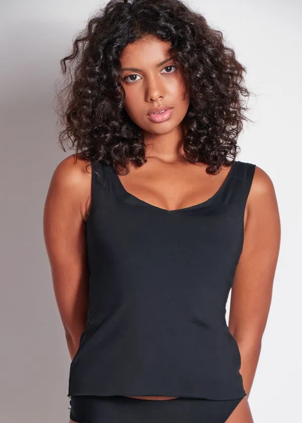 Camisete com Bojo Embutido Sweet Skin PRETO 48