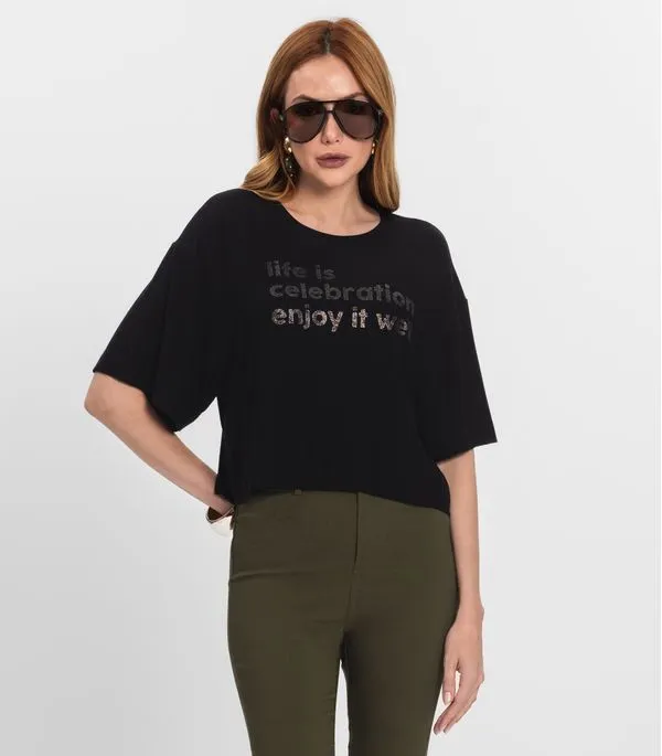 T- Shirt Feminina em Viscose Creponada Endless Preto P