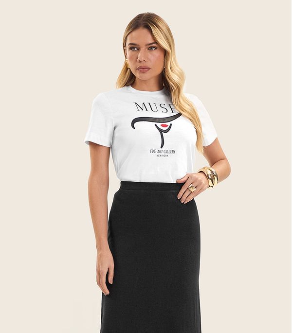T- Shirt Feminina Manga Curta Endless Branco P
