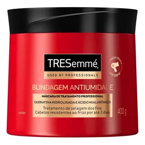 Máscara de Tratamento Capilar Tresemmé Blindagem Antiumidade 400g