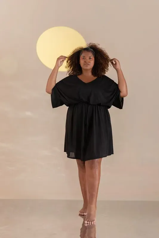 Saída de Praia Amarração Malha Crepe Plus Size Preto-EXG